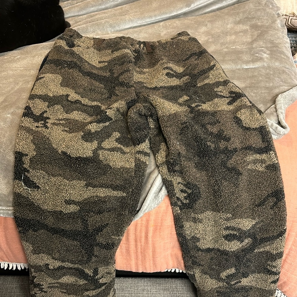 Cabelas Hunting Pants